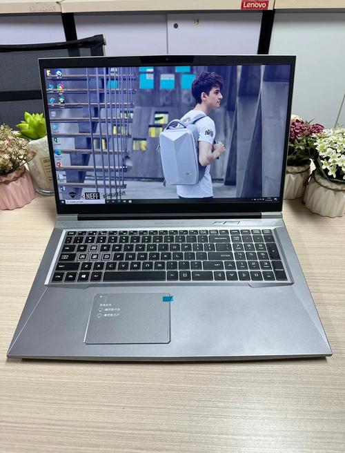 笔记本电脑尺寸如何选取，笔记本电脑尺寸怎么选取？-第2张图片-优品飞百科