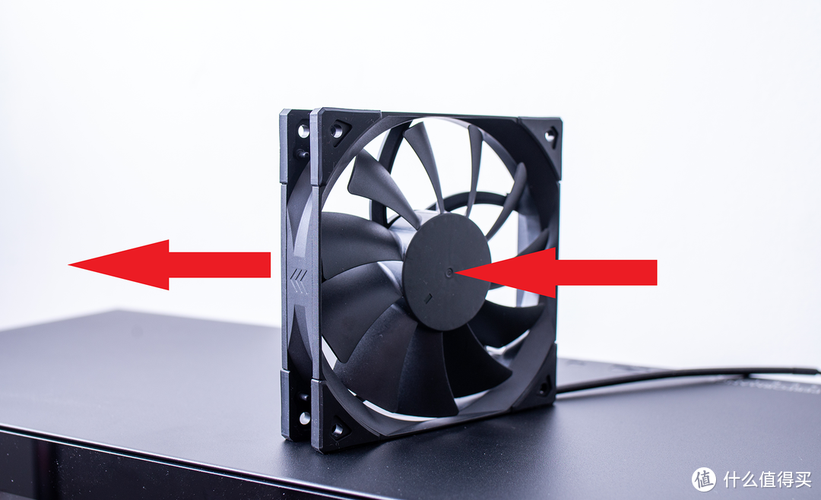 机箱风扇朝外还是朝内？机箱风扇向内还是向外？-第3张图片-优品飞百科