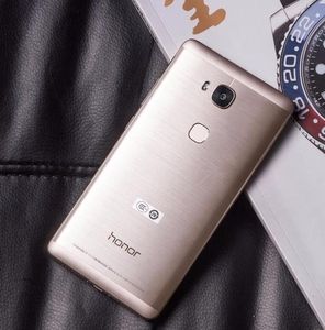 华为荣耀5x是什么时候出来的？华为荣耀5x现在多少钱？-第2张图片-优品飞百科