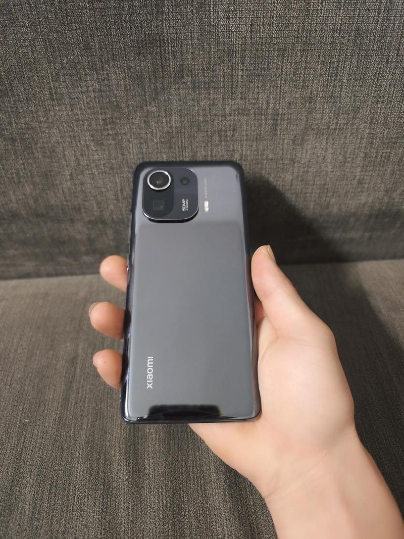 小米12比小米11升级了什么，小米12与小米11