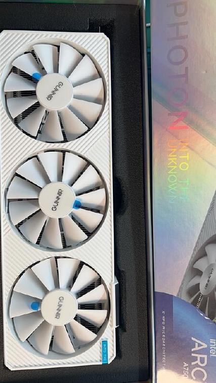 英特尔a750性能，英特尔a750性能发挥不出来？-第2张图片-优品飞百科