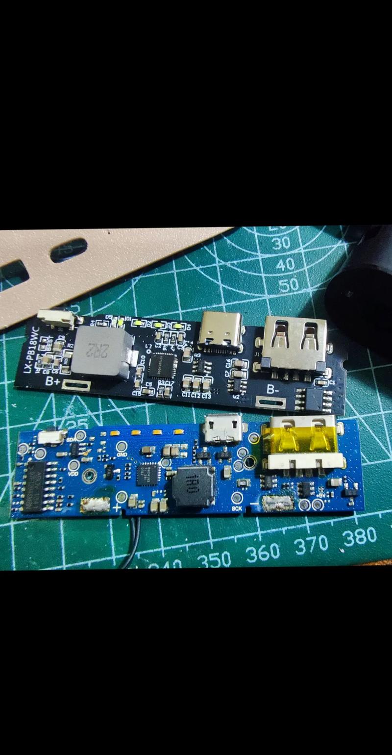 小米充电宝怎么拆开，小米充电宝拆解视频教程-第2张图片-优品飞百科