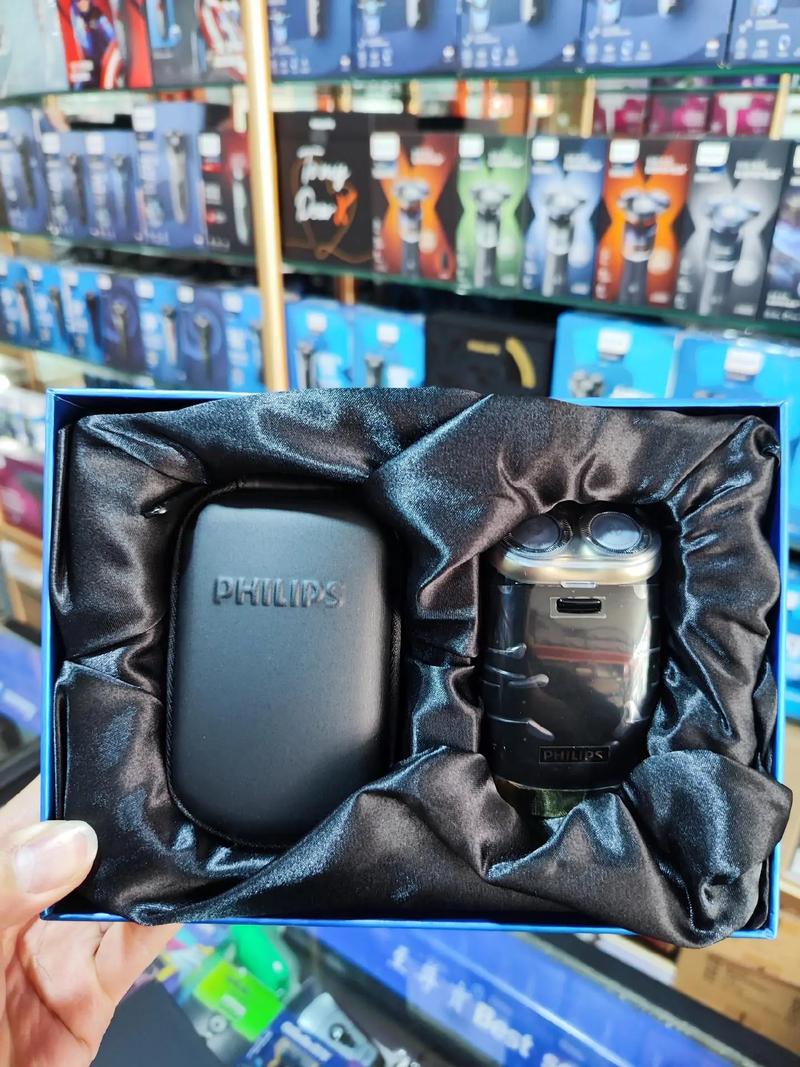 飞利浦198剃须刀怎么样，飞利浦s9880剃须刀评测