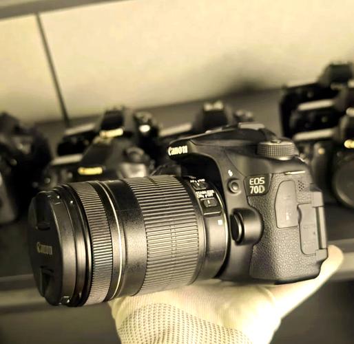 佳能70d最适合什么镜头，佳能70d相机镜头推荐？