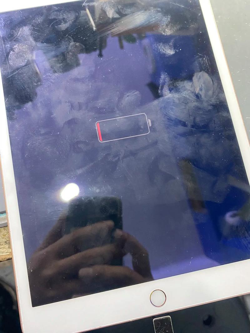 苹果ipad2平板硬重启方法，ipadair2强制重启？