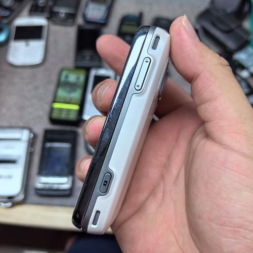 诺基亚n86查版本，诺基亚n86怎么看内存多大？-第2张图片-优品飞百科