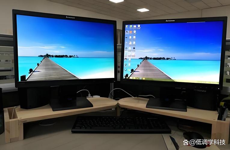 电脑分屏怎么操作两个显示器？电脑分屏怎么操作两个显示器连接？-第2张图片-优品飞百科