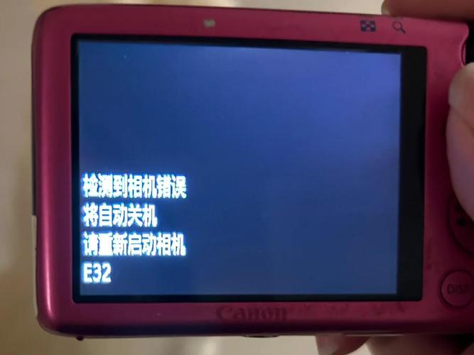 佳能相机一按快门就黑屏，佳能相机按下快门后卡顿什么原因？-第3张图片-优品飞百科