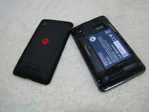 摩托罗拉ex226键盘解锁方法，摩托罗拉手机键盘锁怎么设置？-第3张图片-优品飞百科