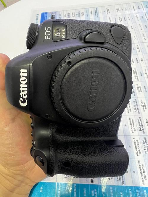 佳能6dmarkii怎么样？佳能6dmark2怎么样？