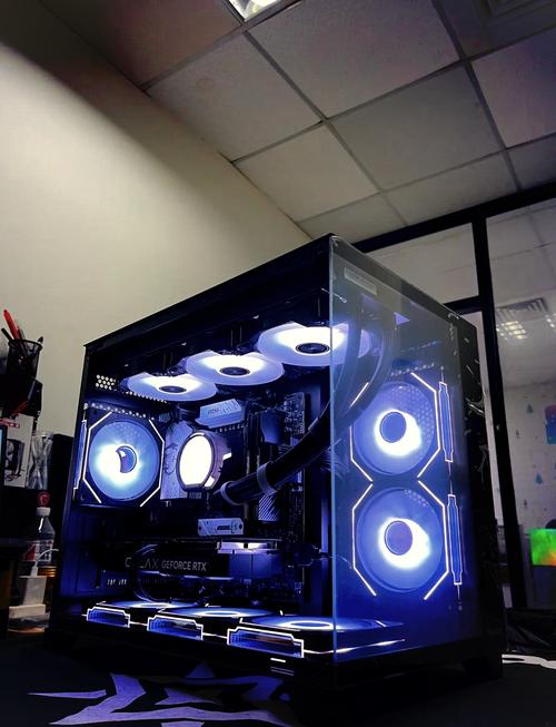 3600x配什么显卡，3600x配什么机箱