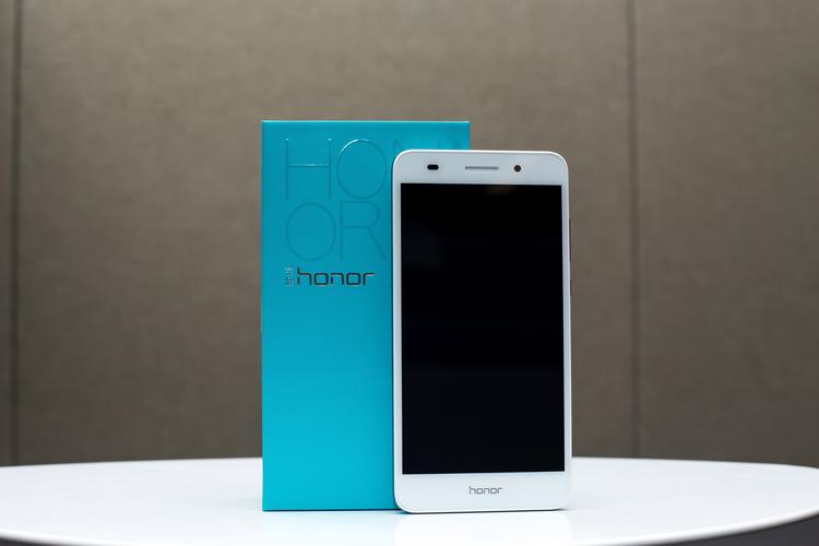 荣耀畅玩5a参数出厂多少钱，荣耀畅玩5a参数出厂多少钱一台？-第3张图片-优品飞百科