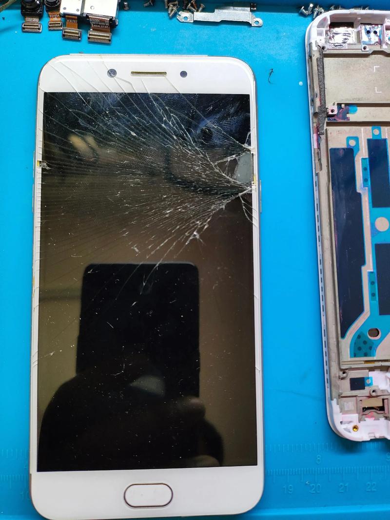 oppoa77屏幕碎了多少钱？oppoa7x屏幕碎了多少钱？-第5张图片-优品飞百科