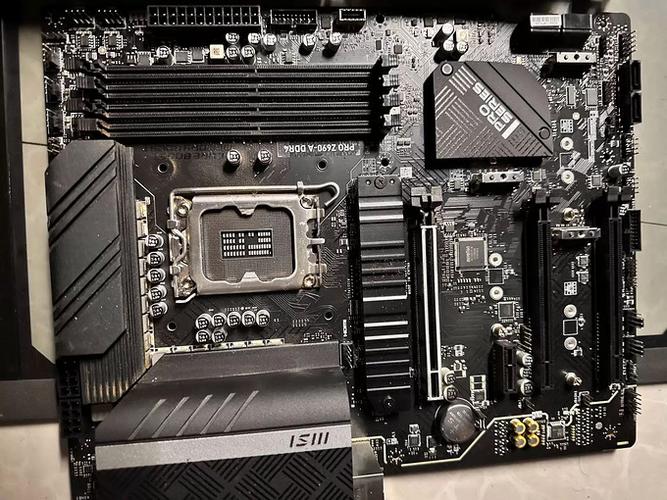 z690主板a与p有什么区别？z690主板最新消息？