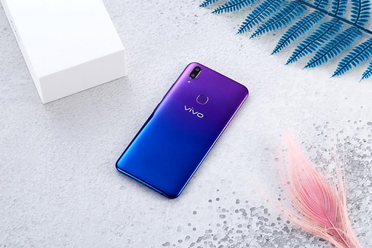 vivoz5现在卖多少钱，vivoz5现在买什么费用