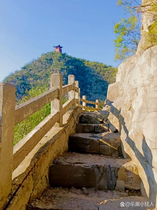 山西太行山天气预报，山西太行山天气预报15天气穿衣指数？-第3张图片-优品飞百科