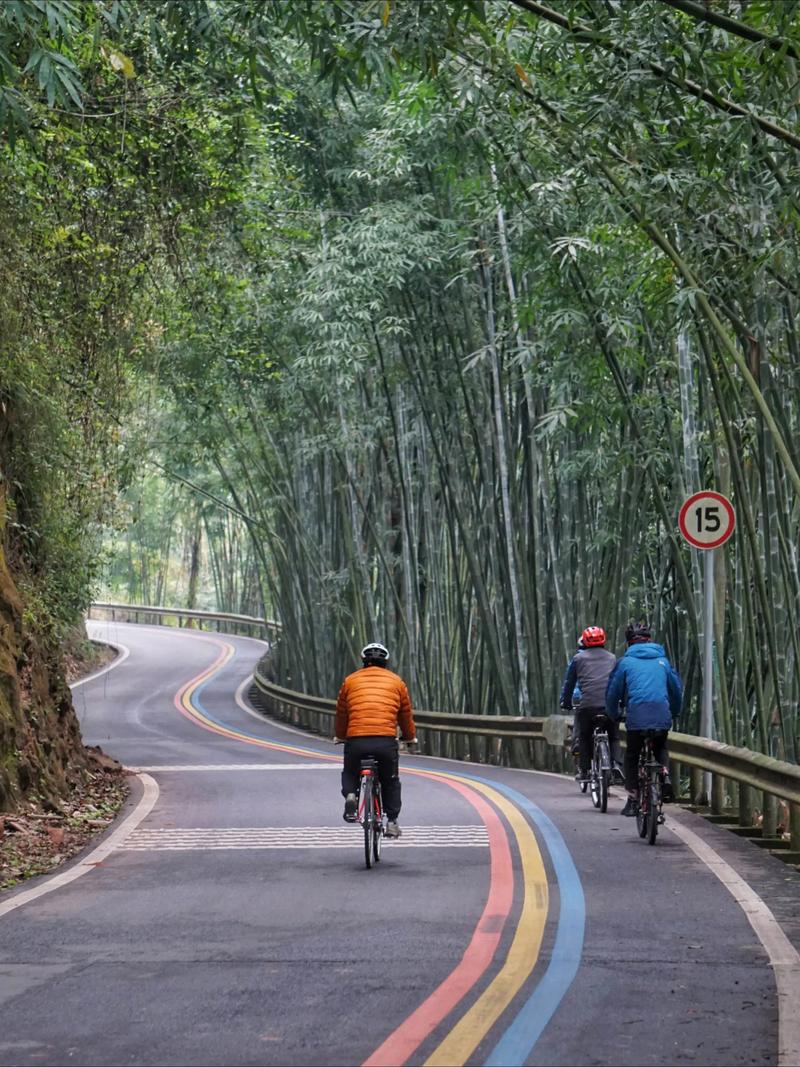 色达县天气预报？甘孜色达县天气？-第1张图片-优品飞百科