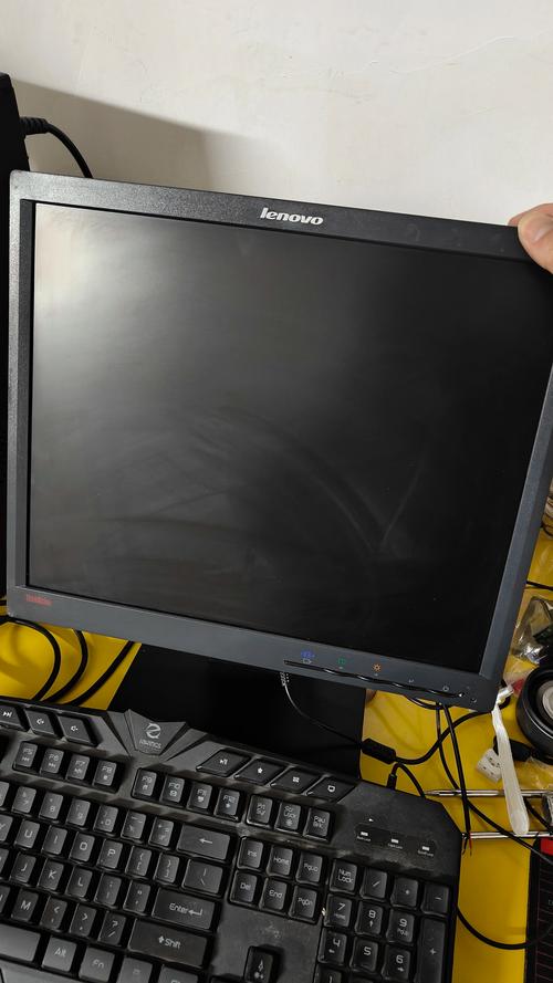 17寸电脑显示器多大？17寸显示器多宽？