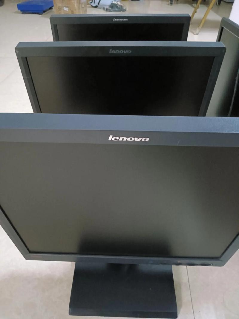 17寸电脑显示器多大？17寸显示器多宽？-第2张图片-优品飞百科