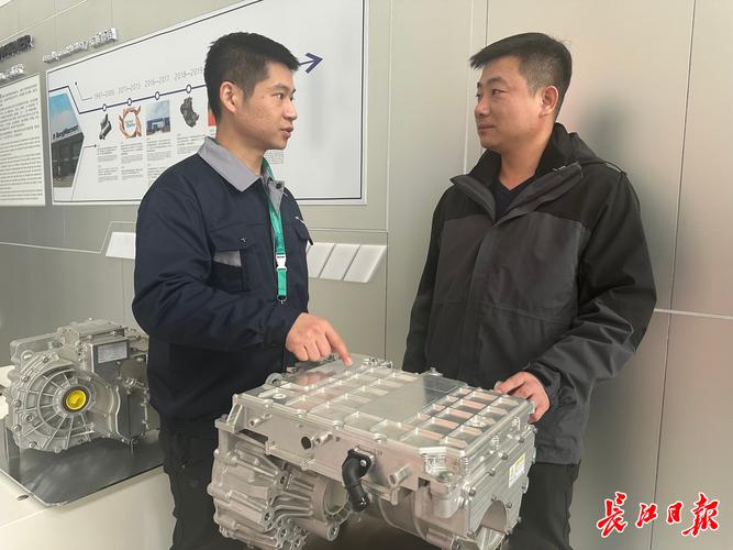 第一台电脑什么时候发明的?第一台电脑是哪一年生产出来的?-第5张图片-优品飞百科 第一台电脑什么时候发明的?第一台电脑是哪一年生产出来的?-第5张图片-优品飞百科