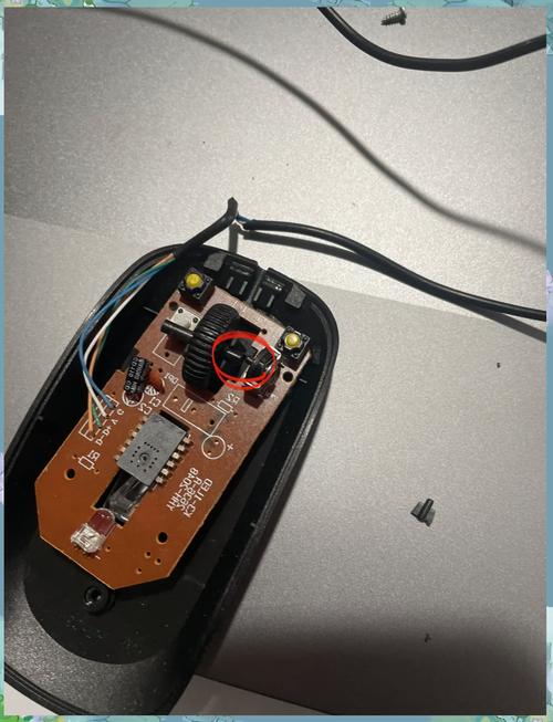 鼠标只能点击不能拖动，鼠标只能点击不能拖动 按什么按键