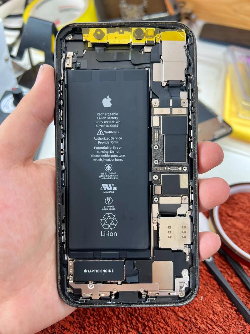 苹果11换个主板多少钱？苹果11换主板多少钱官方？-第3张图片-优品飞百科