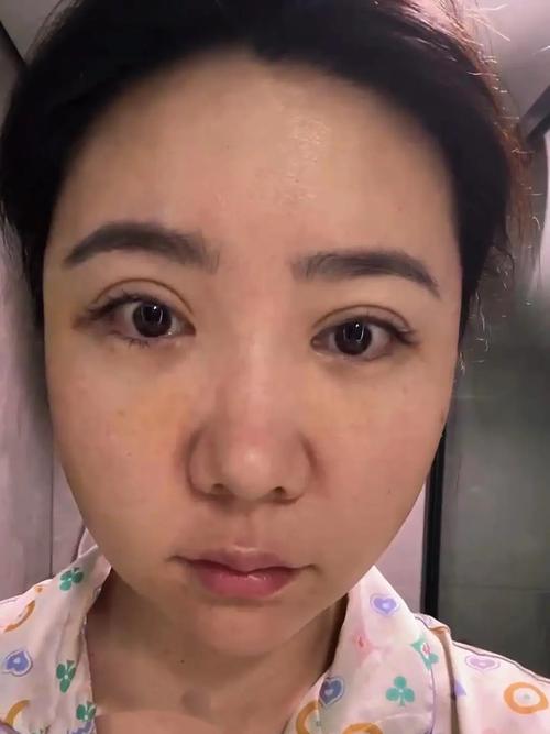 广角镜头会把人拍丑吗？广角镜头能不能拍人像？-第5张图片-优品飞百科