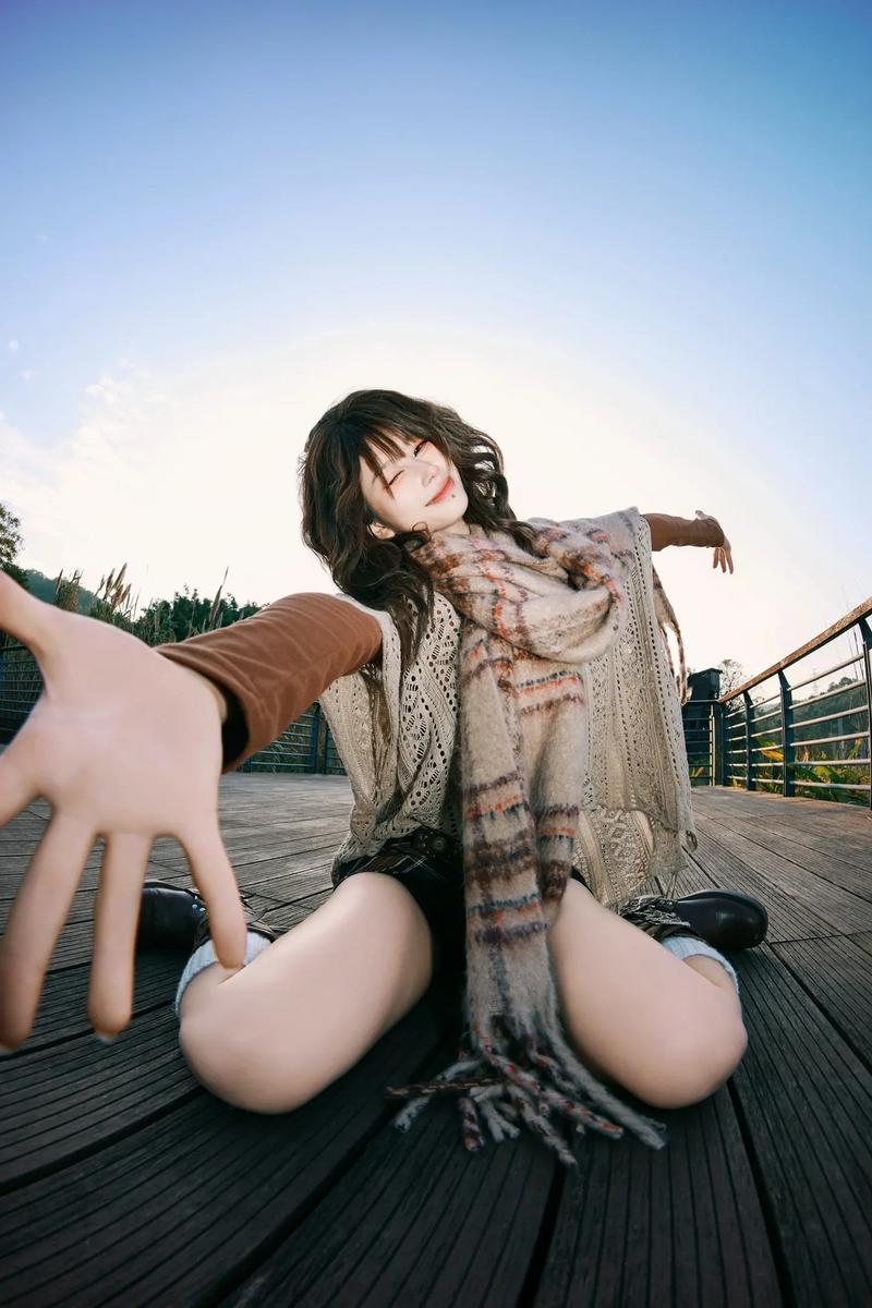 广角镜头会把人拍丑吗？广角镜头能不能拍人像？-第6张图片-优品飞百科