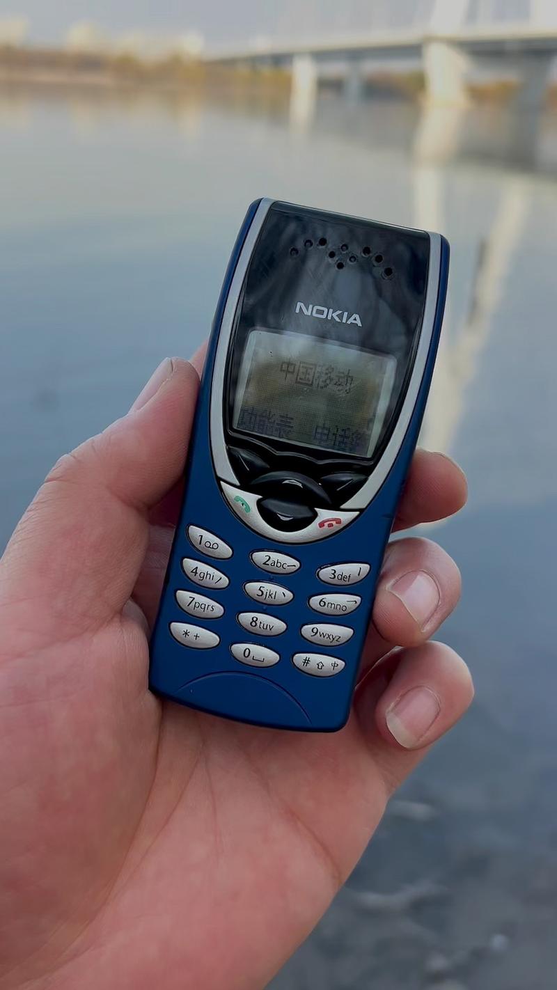 诺基亚7610是3g的吗，诺基亚7610属于什么系列-第2张图片-优品飞百科