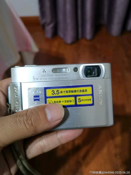 索尼w200值得入手吗？sonyw200？