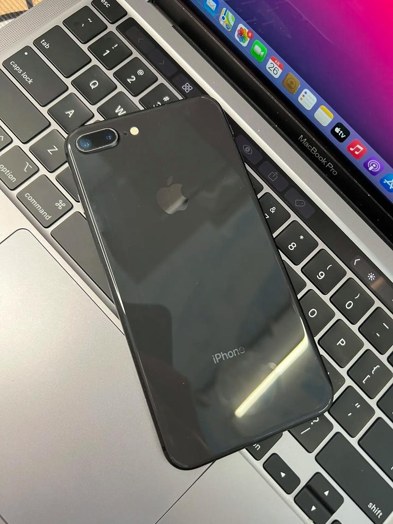 苹果8plus最开始售价？苹果8plus当初上市费用？