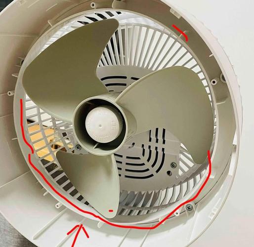 艾美特风扇外面那圈怎么拆下来，艾美特风扇拆解视频教程？-第4张图片-优品飞百科