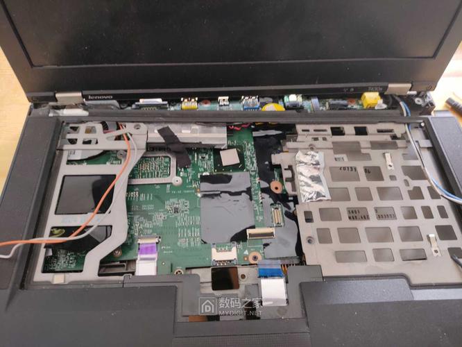 thinkpadt430后盖怎么拆？联想thinkpad t430拆机教程？-第1张图片-优品飞百科