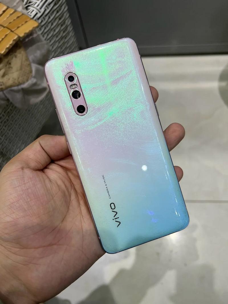 vivo升降摄像头有几款，vivo升降摄像头机型？-第4张图片-优品飞百科