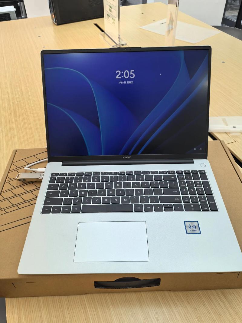 华为matebook16可以玩游戏吗？华为笔记本matebook16可以玩吃鸡吗？-第3张图片-优品飞百科
