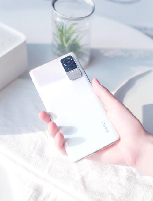 小米civi哪年上市的，小米civi有几款？-第3张图片-优品飞百科