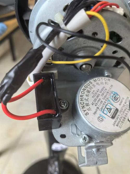 美的落地电风扇怎么拆，美的落地电风扇怎么拆下来-第1张图片-优品飞百科