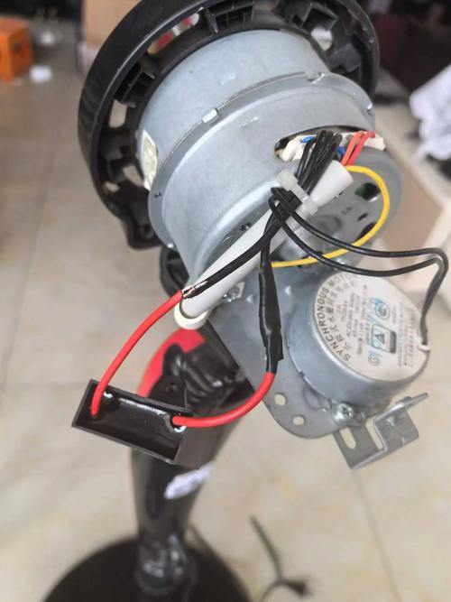 美的落地电风扇怎么拆，美的落地电风扇怎么拆下来-第3张图片-优品飞百科