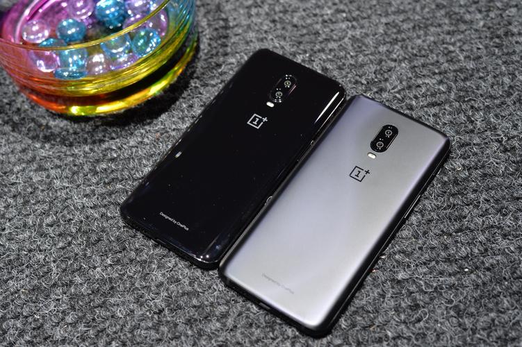 一加6和一加6t买哪个好，一加6与一加6t哪个值得买