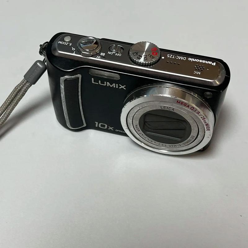 松下fz5可以换镜头吗？松下 s5 镜头？