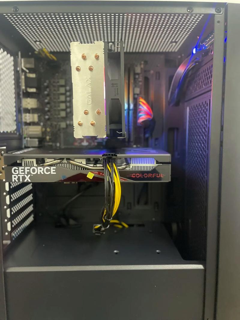 组装电脑显卡怎么安装，组装机显卡怎么装-第2张图片-优品飞百科