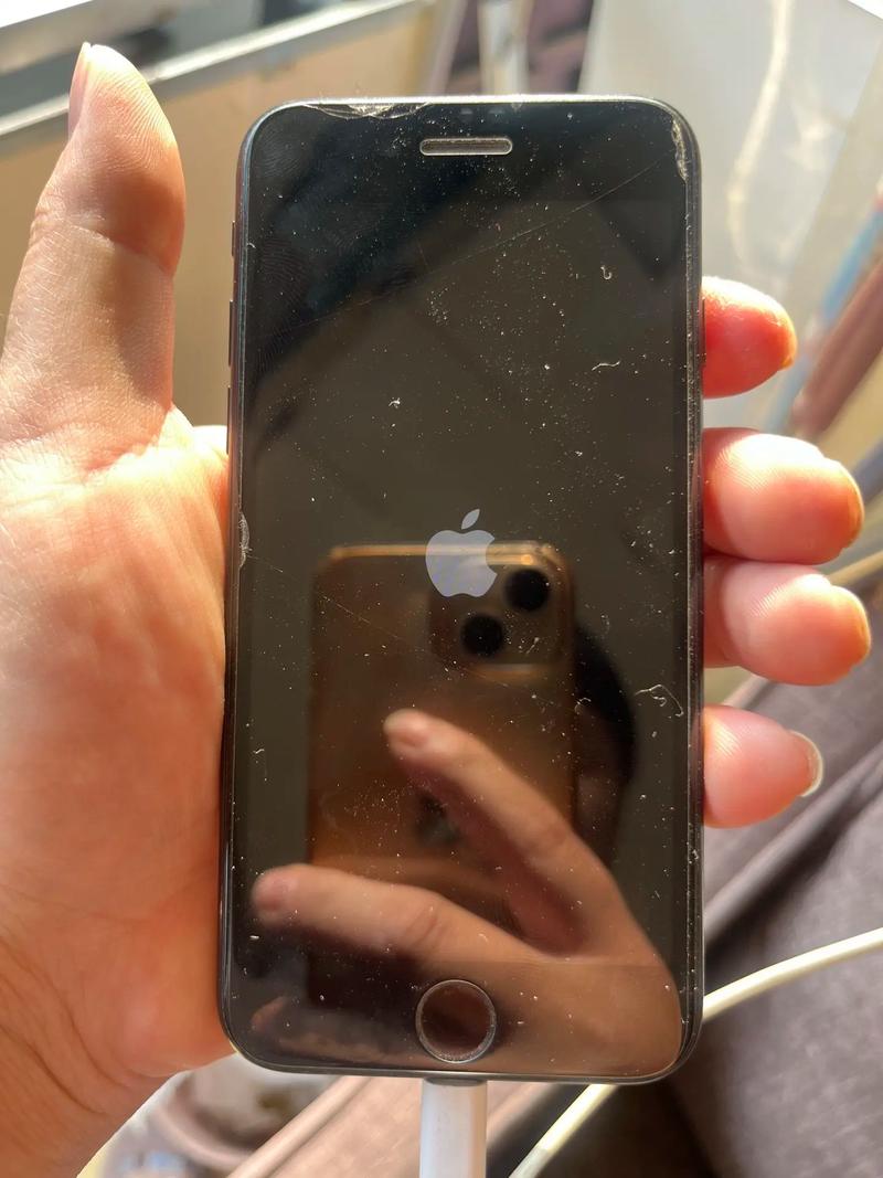 iphone一直卡在白苹果怎么办，苹果一直卡在白苹果界面？-第3张图片-优品飞百科