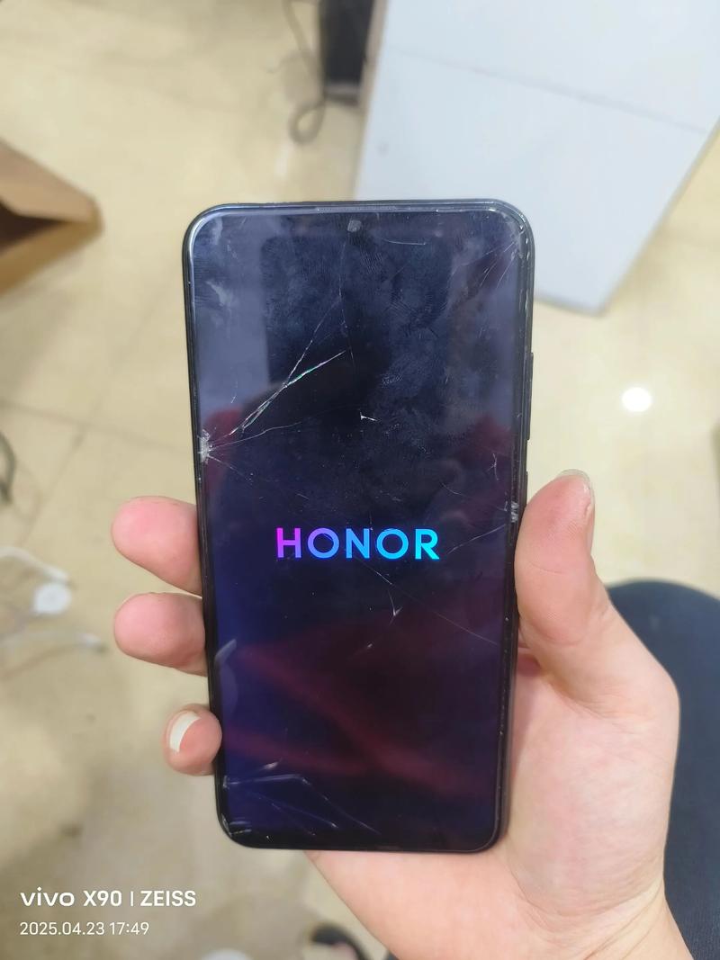 荣耀10重启门解决了吗？荣耀10重启进不了系统？