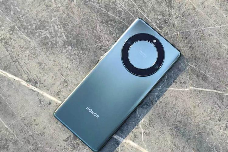 荣耀x40电池容量多大，荣耀v40手机电池能用多长时间？