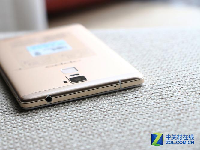 oppor7plus是双卡双待吗？oppor7plus支持什么卡？