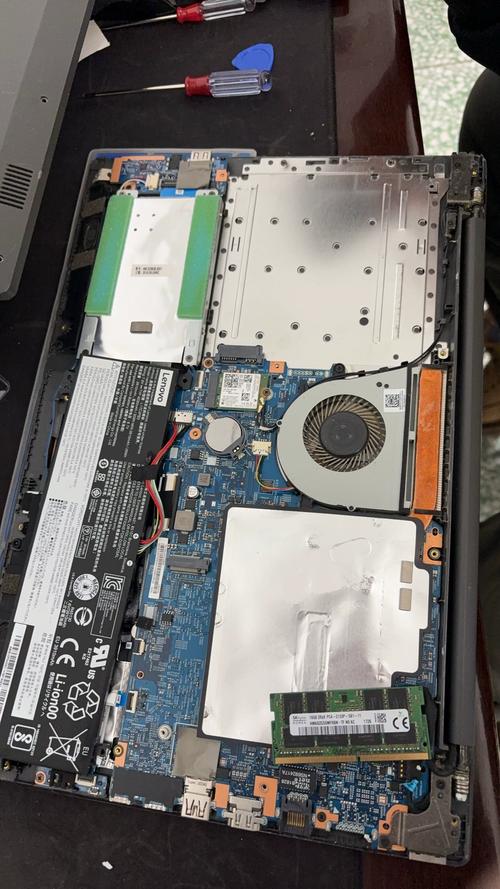 联想笔记本电脑内存条怎么安装，联想笔记本怎样安装内存条-第3张图片-优品飞百科