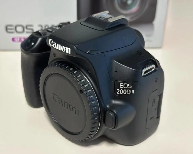 佳能eos200d和800d区别？佳能200dll和800d哪个性价比高？-第1张图片-优品飞百科