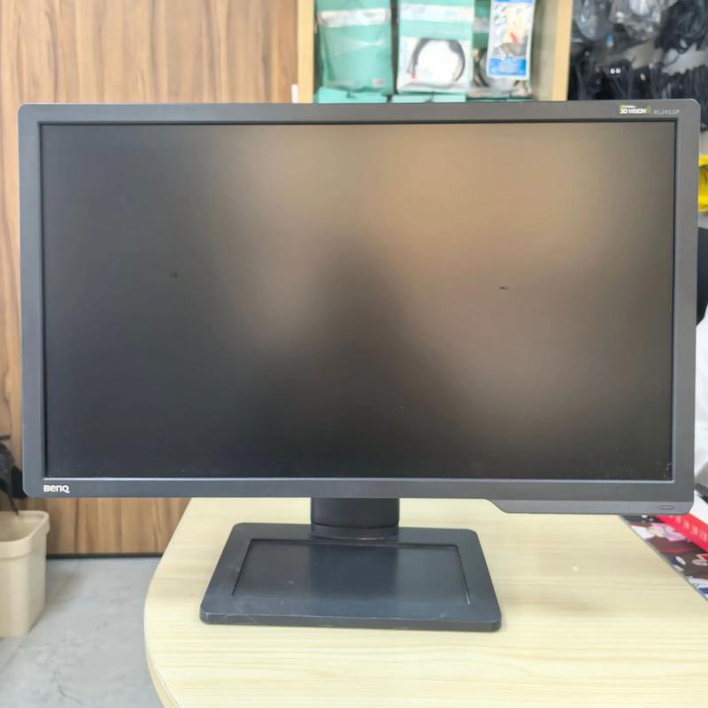 24寸显示器尺寸长宽是多少，24寸显示器尺寸长宽多少厘米,放在宽80的桌子-第2张图片-优品飞百科