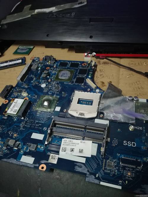 联想y510p显卡怎么拆,联想y510p 显卡可以换吗-第5张图片-优品飞百科 联想y510p显卡怎么拆,联想y510p 显卡可以换吗-第5张图片-优品飞百科