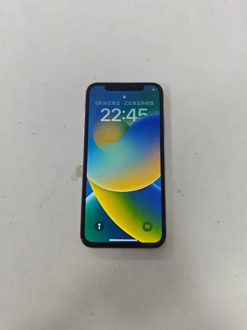 iphone8和iphonex是一年发布的吗，iphone8和x什么时候出的